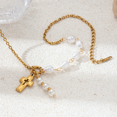 Collier pendentif croix en acier inoxydable étanche avec perles artificielles multicolores 2