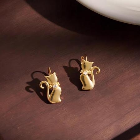 Boucles d'oreilles pendantes élégantes pour femme, en acier inoxydable doré, imperméables et anti-ternissement, motif chat.