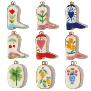 Pendentifs Pour Femmes En Céramique Végétale Naturelle Aux Couleurs Dorées h5 Image5