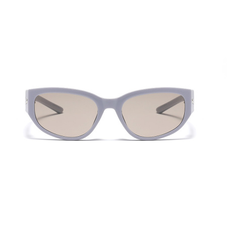 Lunettes de soleil femme à monture large, élégantes et décontractées, de couleur unie 2