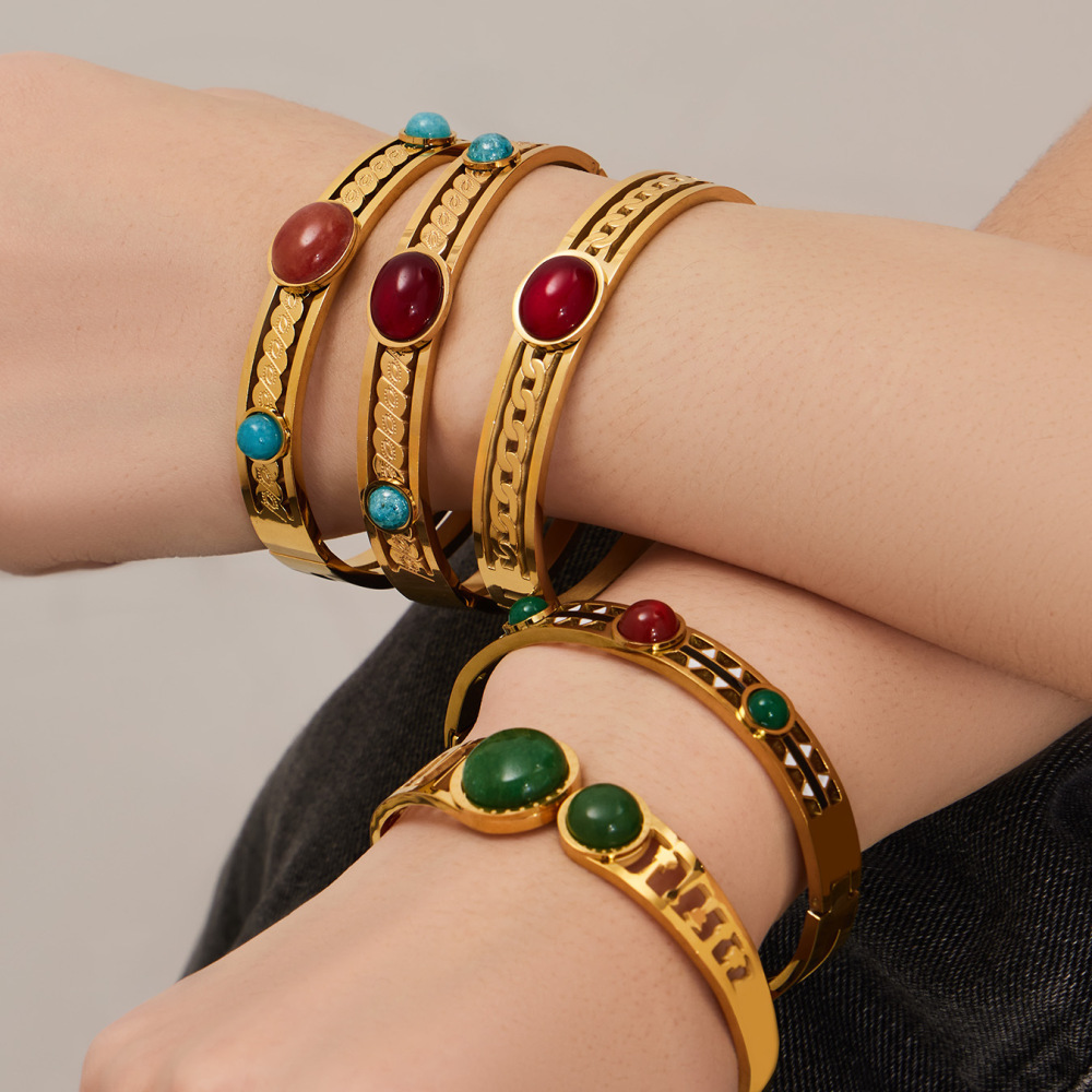Bracelets Pour Femmes Rétro Ajourés En Acier Inoxydable Doré Avec Pierre Naturelle, Imperméables Et Anti-Ternissement Image4