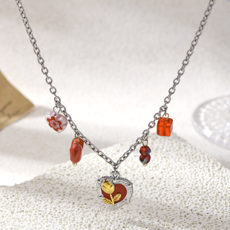 Collier pendentif en acier inoxydable étanche en forme de cœur et de fleur rose, couleurs assorties
