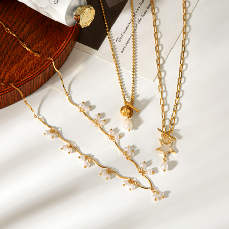 Collier pendentif Simple Star en acier inoxydable étanche couleur or avec perle
