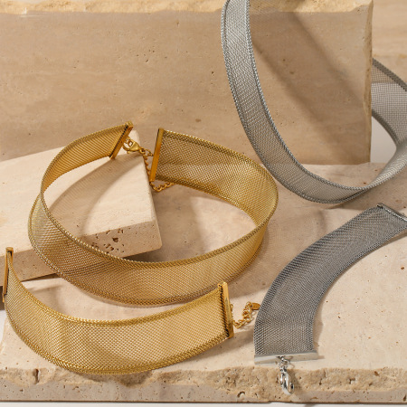 Ensembles de colliers pour femmes en acier inoxydable ajouré, étanches, couleur or 2