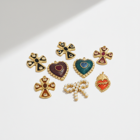 Pendentifs pour femmes en forme de croix vintage, en acier titane, étanches et anti-ternissement, couleur or