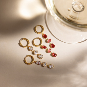 Boucles D'Oreilles Élégantes Pour Femmes, En Acier Inoxydable Doré, Imperméables Et Anti-Ternissement, Avec Une Forme Géométrique Charmante En Zircon. h5 Image6