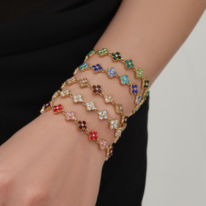 Ensembles De Bijoux Pour Femmes En Acier Inoxydable Doré, Ornés De Zircon Trèfle Délicat, Imperméables Et Anti-Ternissement h5 Image5