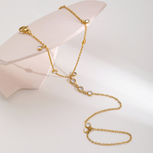 Bracelet Chaîne Bohème Simple En Acier Inoxydable Étanche Couleur Or Avec Zircon Pour Femme h5 Image3