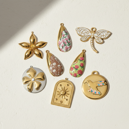 Pendentifs pour femmes en acier titane, couleur or, en forme de goutte de fleur naturelle, étanches et anti-ternissement 2