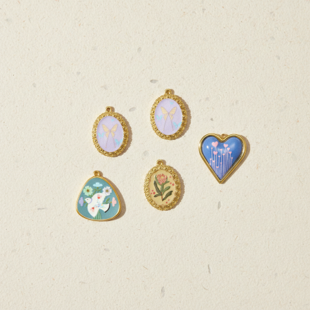 Pendentif romantique en forme de cœur, en acier inoxydable étanche, couleur or, pour femme (1 pièce)
