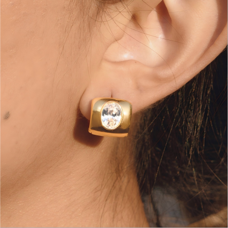 Boucles d'oreilles créoles élégantes pour femmes, en acier inoxydable doré avec zircon, étanches et anti-ternissement.