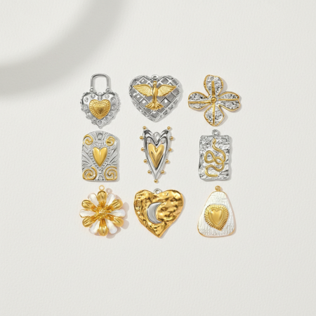 Pendentif femme étanche en acier inoxydable, coloris or et argent (1 pièce)
