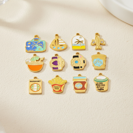 Pendentif femme Simple Series DIY Foods en acier inoxydable étanche couleur or (1 pièce) 2