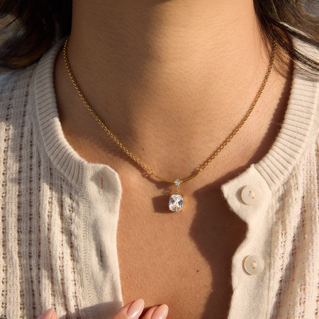 Colliers pendentifs ovales scintillants en acier inoxydable doré avec zircon, étanches et anti-ternissement pour femmes 2