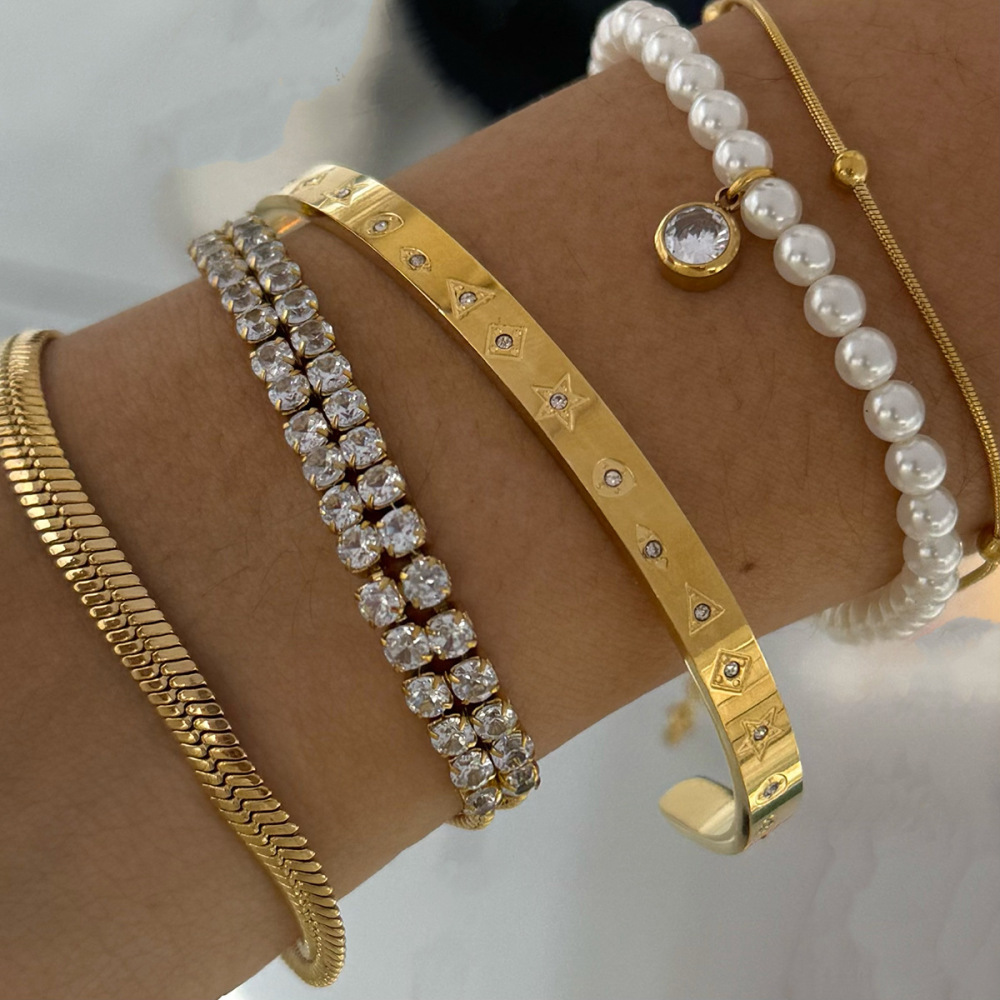 Bracelet Jonc Pour Femme, Luxueux Et Décontracté, En Acier Inoxydable, Imperméable, Couleur Or, Orné De Zircon. Image4