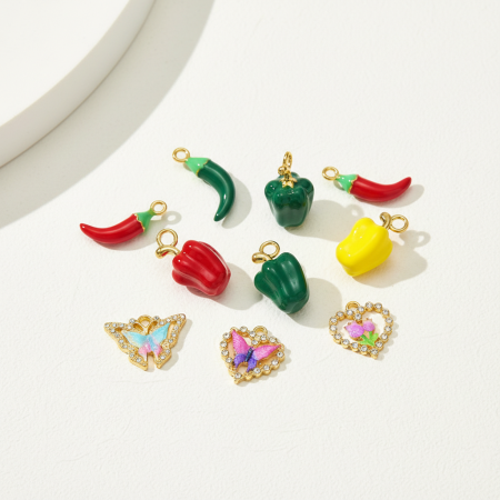 Pendentif femme Vivid Chili en acier inoxydable étanche couleur or (1 pièce)