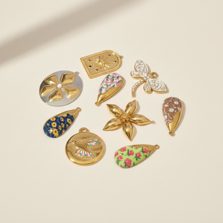Pendentifs pour femmes en acier titane, couleur or, en forme de goutte de fleur naturelle, étanches et anti-ternissement