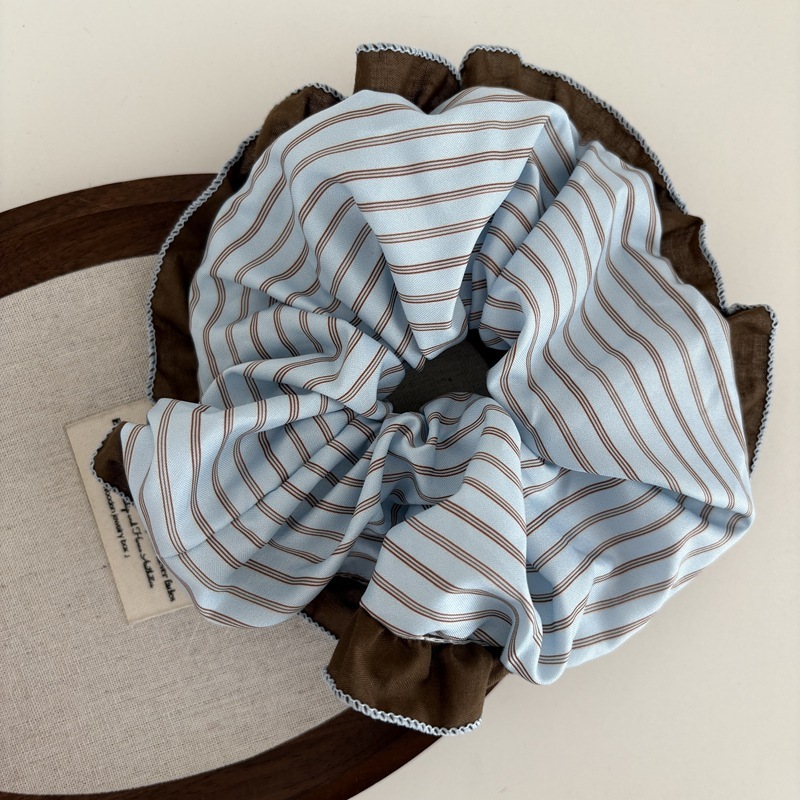 Chouchous Pour Femmes En Tissu À Rayures Écossaises De La Collection Romantique Image4