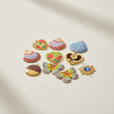 Pendentifs pour femmes en acier titane couleur or et coquillage coloré 2