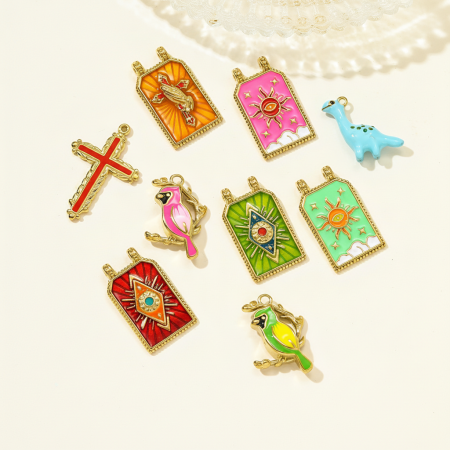 Pendentif de luxe pour femme, en acier inoxydable étanche, couleur or, avec motif tarot (1 pièce) 2
