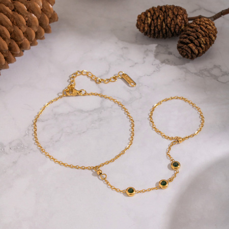 Chaîne décontractée en acier inoxydable étanche couleur or avec zircon pour femme