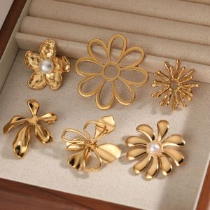 Broches Romantiques Rétro À Fleurs En Acier Inoxydable Étanche Couleur Or Et Perles h5 Image3