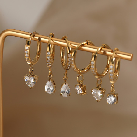 Boucles d'oreilles pendantes pour femme, en acier inoxydable doré, étanches, ornées de zircon. Magnifiques boucles d'oreilles pendantes en forme de goutte.