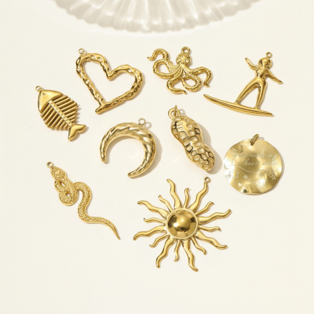 Pendentif femme en acier inoxydable doré, motif poisson délicat (1 pièce) 2