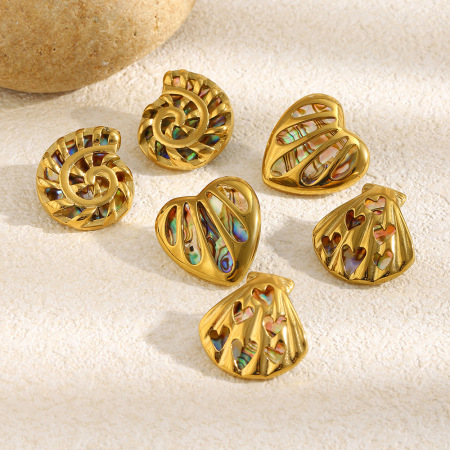 Boucles d'oreilles puces rétro en forme de cœur et coquillage, en acier inoxydable doré et imperméables 2