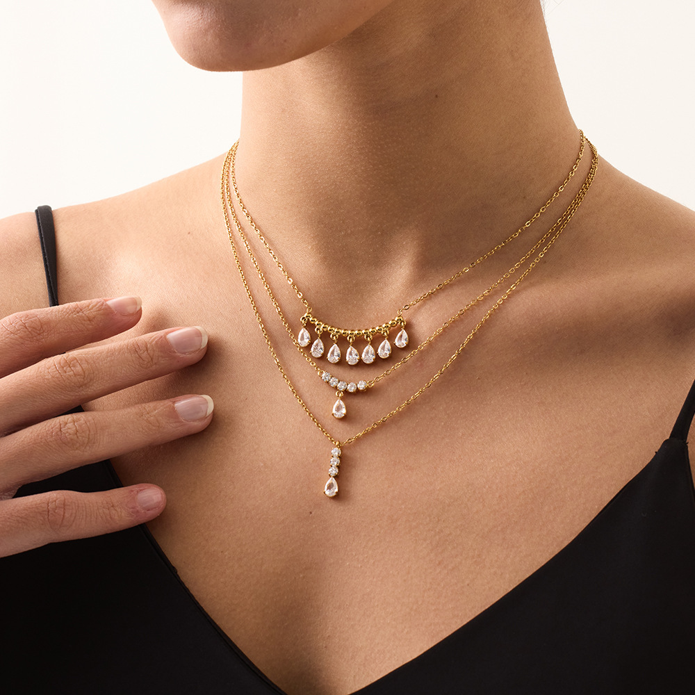Colliers Pendentifs Pour Femmes, Série Luxueuse, Élégants, En Forme De Goutte, En Acier Inoxydable Étanche, Couleur Or, Avec Zircon. Image3