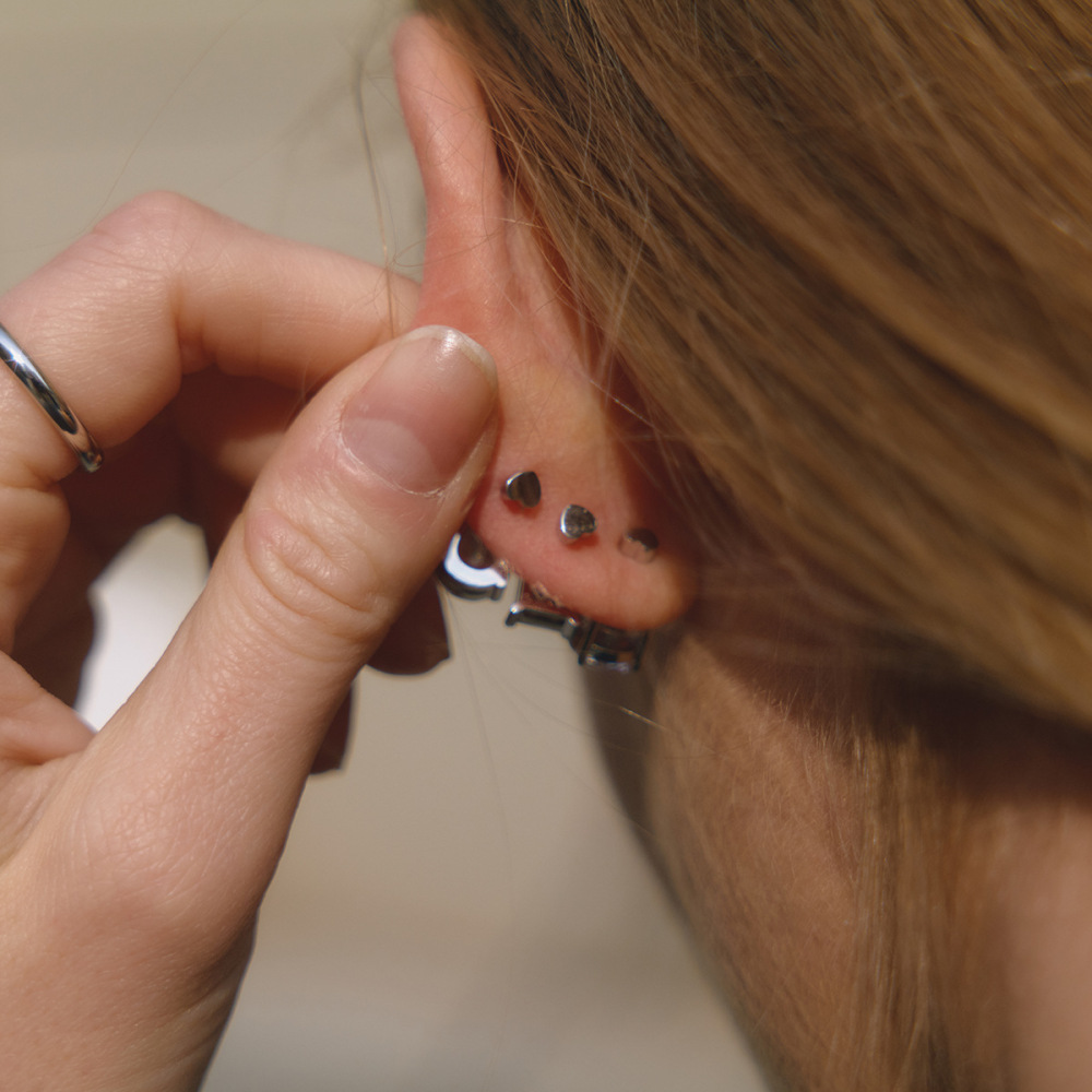 Boucles D'Oreilles Puces Pour Femmes, En Acier Inoxydable Imperméable Et Anti-Ternissement, Forme Zircon Géométrique Quotidien Image4