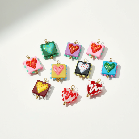 Pendentifs luxueux en verre carré en forme de cœur, couleur or, pour femmes 2