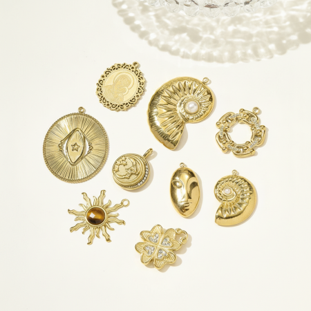 Pendentif Femme Luxueux En Acier Inoxydable, Zircon Et Motif Trèfle (1 Pièce) 2
