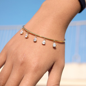 Bracelet Manchette Femme En Acier Inoxydable Doré Avec Zircon, Orné D'Une Goutte D'Eau, Étanche Et Anti-Ternissement. h5 Image3