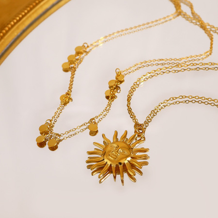 Colliers pendentifs pour femmes Simple Sun en acier inoxydable étanche couleur or 2