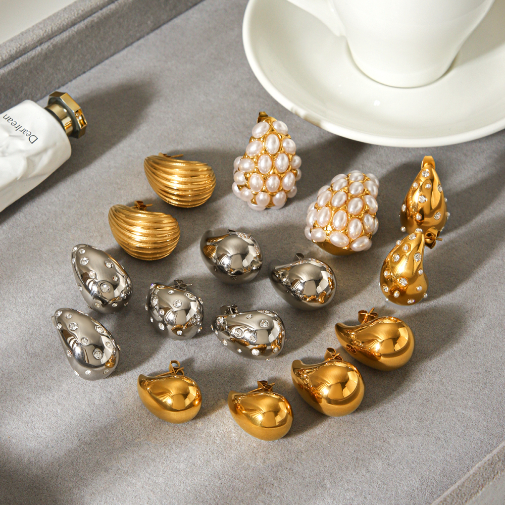 Boucles D'Oreilles Puces Pour Femmes Simple Series Daily Droplet En Acier Inoxydable, Étanches, Couleur Or, Zircon Et Perle. Image3