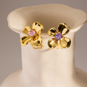Bagues Pour Femmes Luxueuses Et Élégantes En Acier Inoxydable Doré, Ornées De Zircon Et De Fleurs. Elles Sont Imperméables. Elles Sont Serties De Zircon. h5 Image2