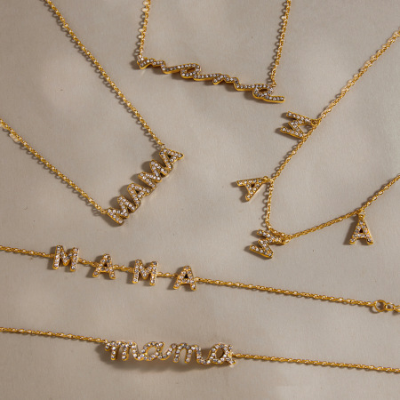Ensembles de colliers pour femmes avec lettres classiques, en acier inoxydable, étanches, couleur or et strass, pour la fête des mères