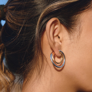 Boucles D'Oreilles Puces Pour Femmes, En Acier Inoxydable Imperméable, De Forme Simple Et De Couleurs Assorties. h5 Image3