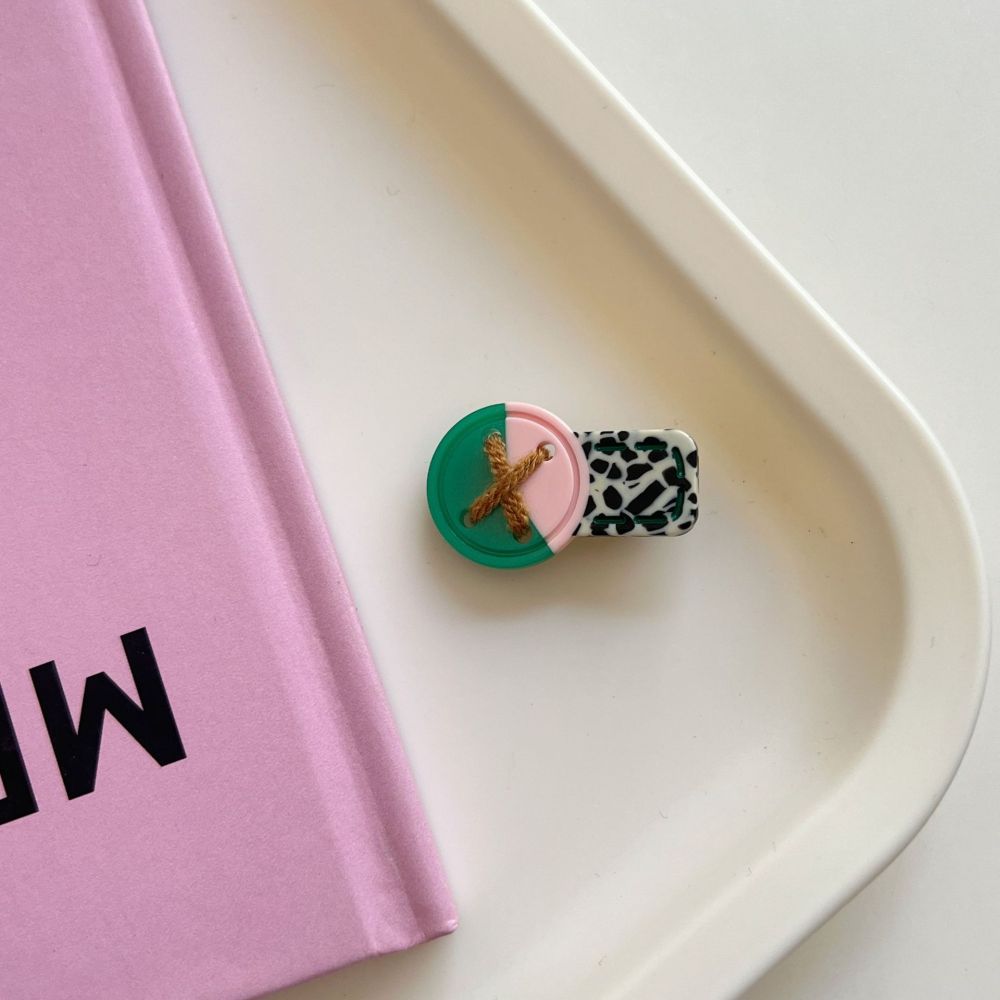Pinces À Cheveux Pour Femmes En Acétate Patchwork À Bouton Rond Rétro De La Série Simple 
