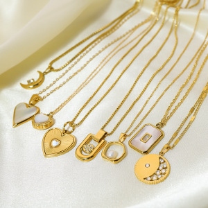 Colliers Pendentifs Pour Femmes En Acier Inoxydable, Ornés De Strass, En Forme De Cœur Et De Lune, Couleur Or, Étanches. h5 Image4
