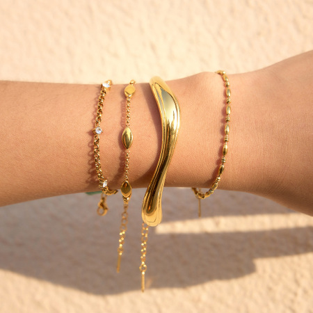 Bracelet chaîne femme en acier inoxydable imperméable, orné de zircon et de perles simples et luxueuses.