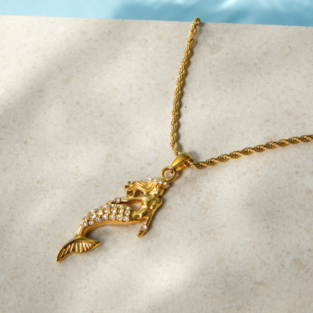 Colliers pendentifs pour femmes en acier inoxydable, couleur or, ornés d'un zircon et ornés d'une sirène de vacances 2