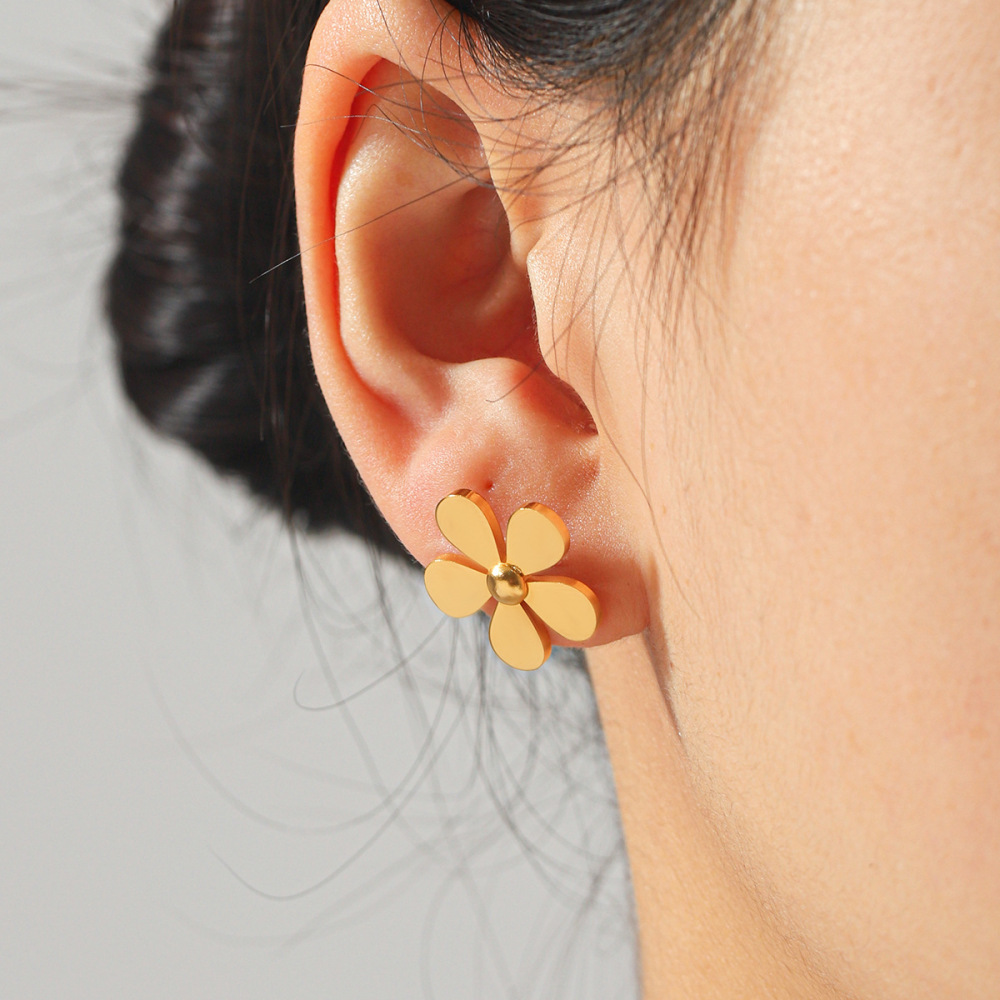 Boucles D'Oreilles Puces Sweet Flower En Acier Inoxydable Étanche Couleur Or Avec Perles Pour Femmes Image4