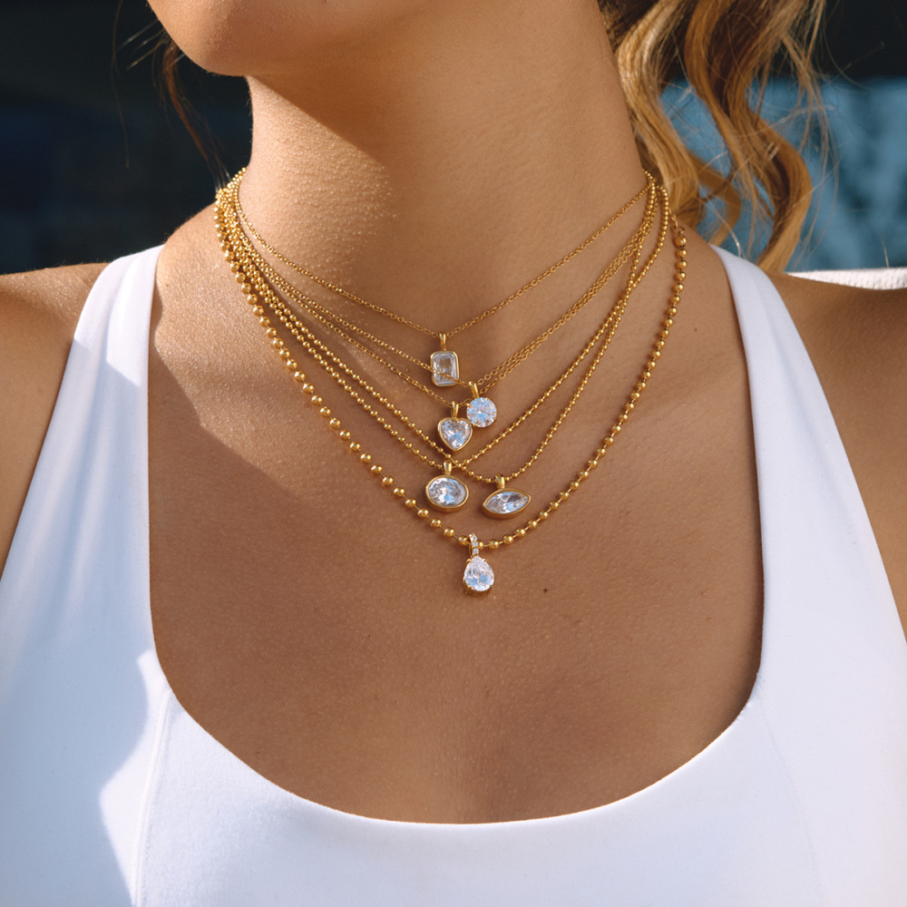 Colliers Pendentifs Pour Femmes En Forme De Cœur Goutte Simple, En Acier Inoxydable Étanche, Couleur Or Et Zircon. Image3