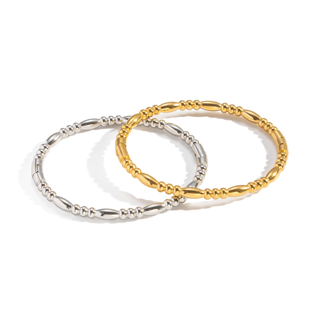 Bracelet Jonc Pour Femme Simple Series Daily Circle En Acier Inoxydable Étanche Couleur Or Image5
