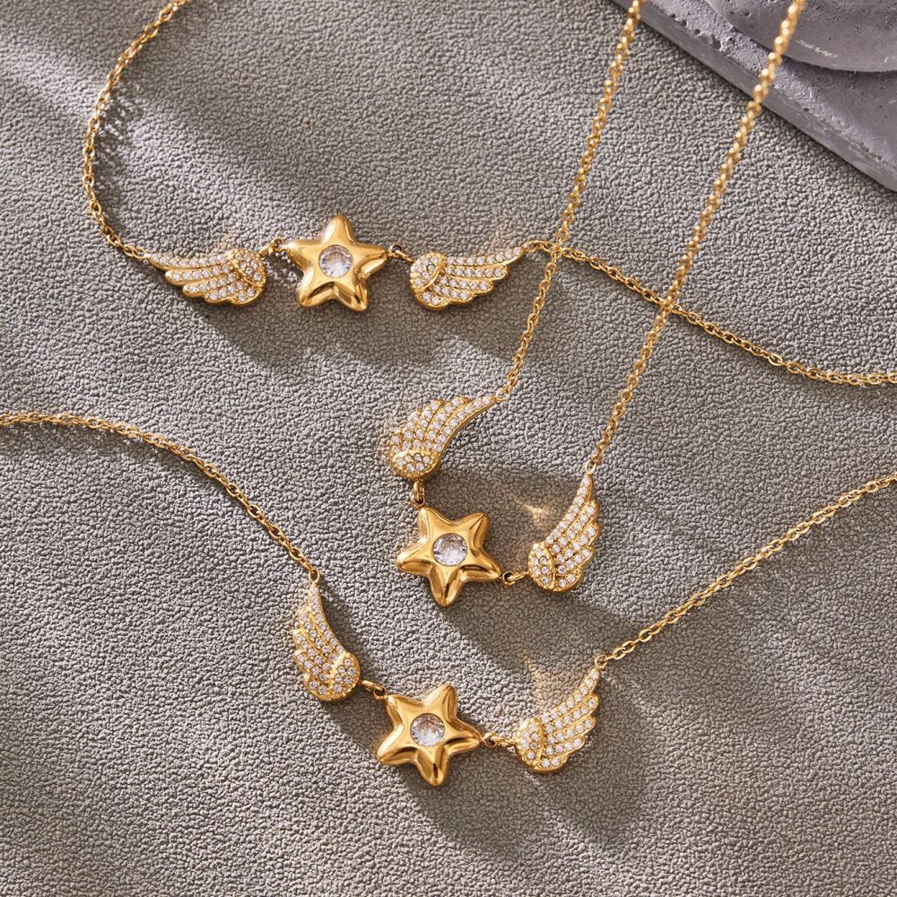 Colliers Pendentifs Pour Femmes Avec Pendentif Cœur Ange En Acier Inoxydable Étanche Couleur Or Et Strass Image3