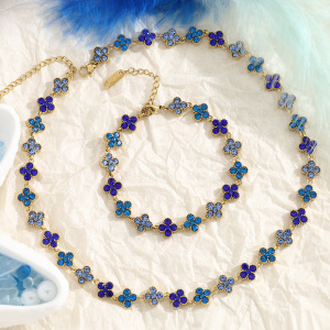 Ensembles De Colliers Pour Femmes, Romantiques Et Élégants, En Acier Inoxydable, Imperméables, Couleur Or, Ornés De Cristaux Et De Motifs De Trèfle. h5 Image4