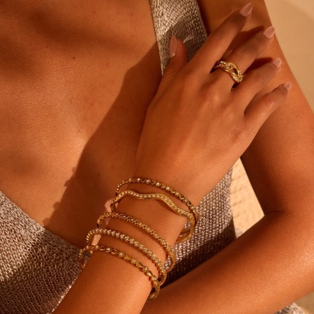 Bracelets pour femmes de luxe, en acier inoxydable imperméable, de forme irrégulière et de couleur dorée 2