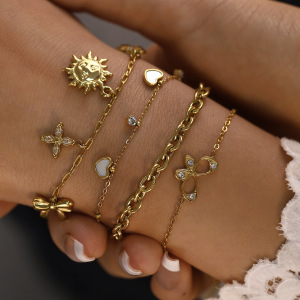 Bracelets À Breloques Romantiques Pour Femmes, En Acier Inoxydable, Étanches, Couleur Or, Avec Fleurs Et Papillons, Et Cristaux. h5 Image3
